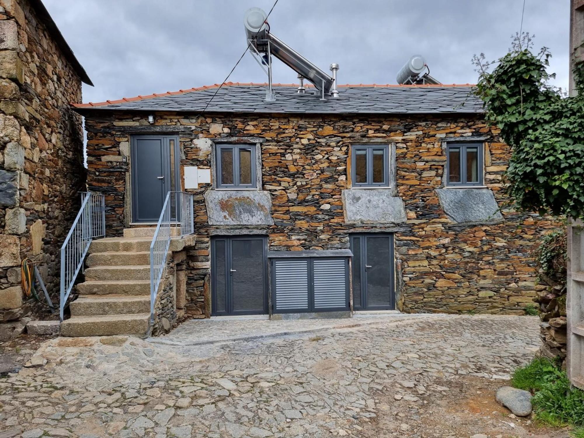 Casa De Baixo Studios Arouca Phòng bức ảnh